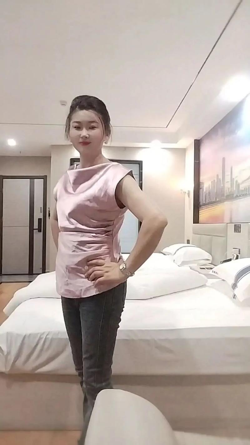 国产精品lualu的相关介绍