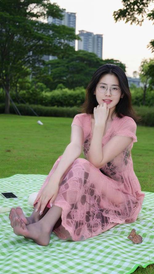 人妻撸的相关介绍