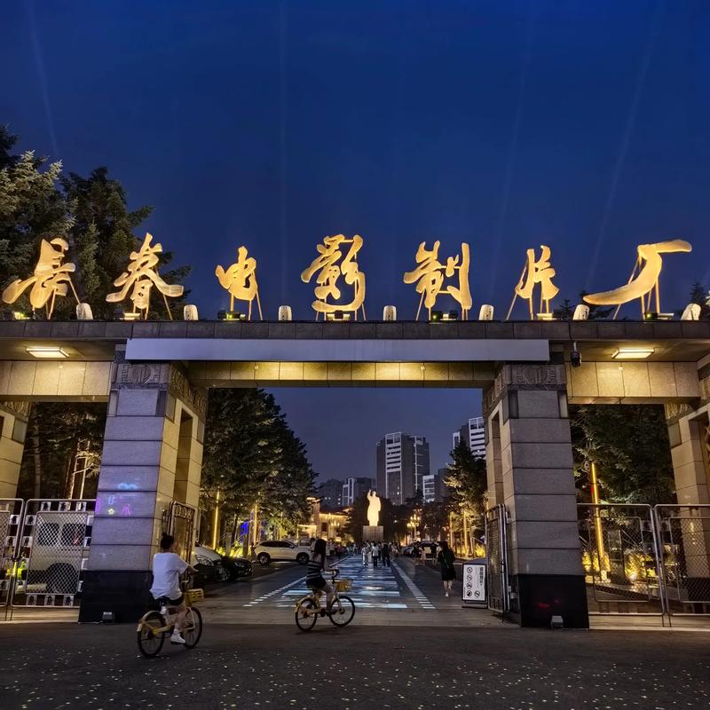 av 在线色的相关介绍