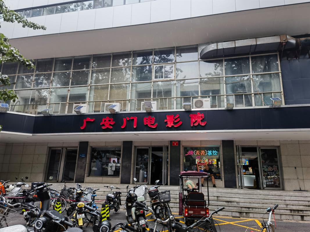 少妇av福利的相关介绍
