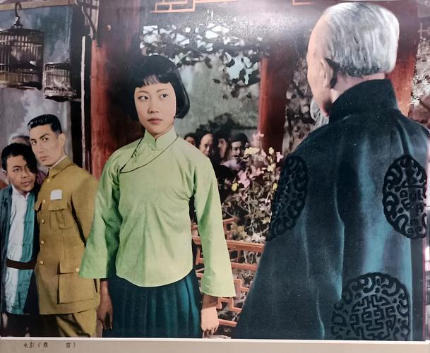欧美色影久久精品美女的相关介绍