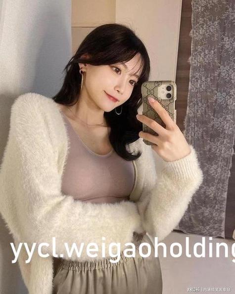 脱光干人妻的相关介绍