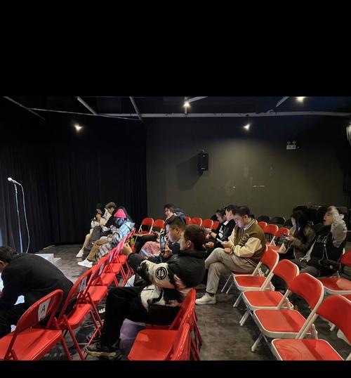 午夜精品美女久久久久av福利的相关介绍