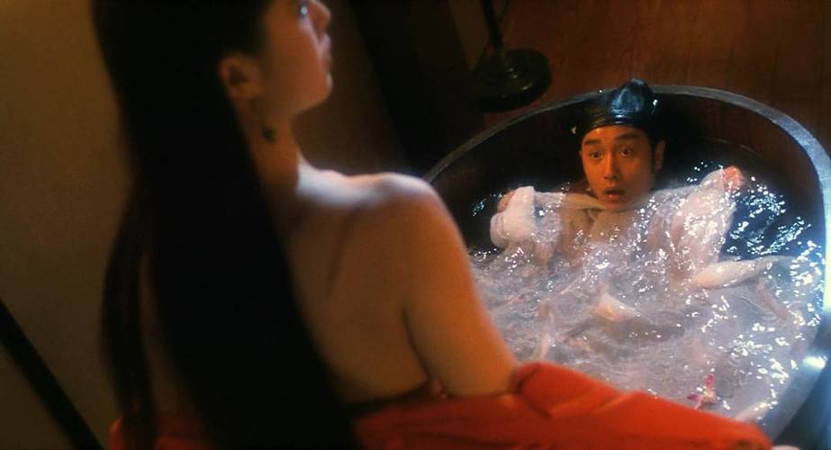 淫交女友的相关介绍
