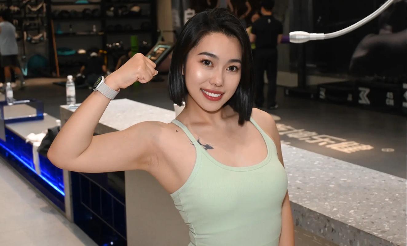 成人久久激情片的相关介绍