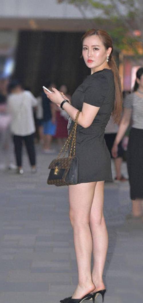 激情啪啪啪啪av的相关介绍