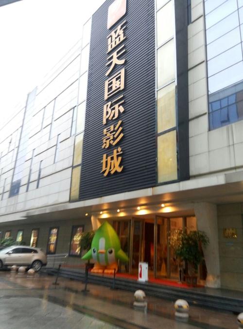 av捏奶高潮的相关介绍