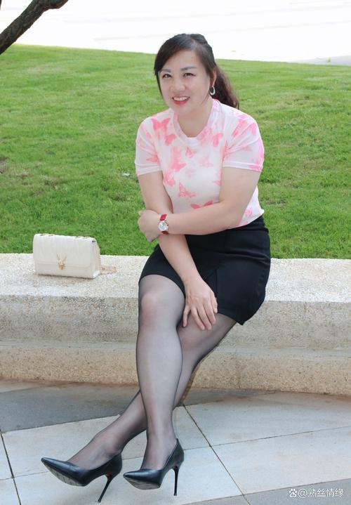 伊人久久久激情影院的相关介绍