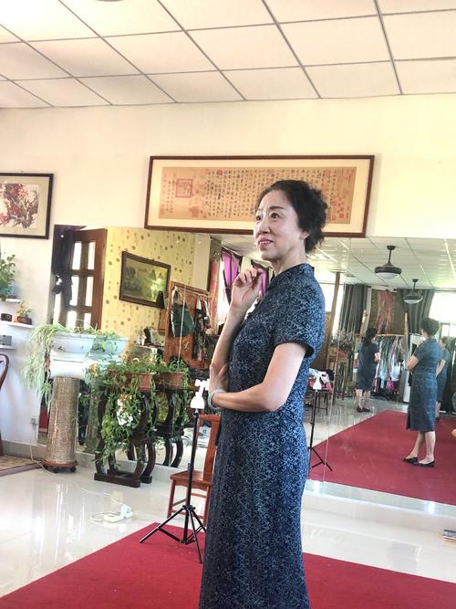 亚洲熟女少妇一区二区的相关介绍