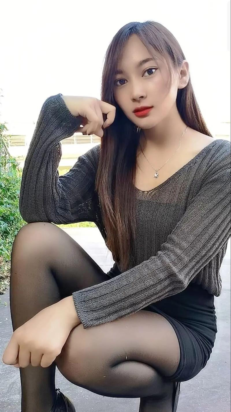 操出白浆动态图的相关介绍
