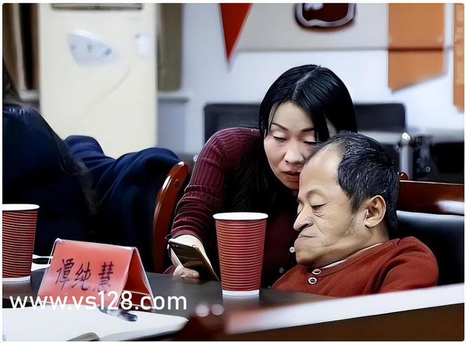 操的美女流白浆视频的相关介绍