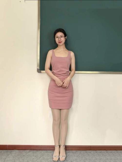 久久久久激情精品的相关介绍