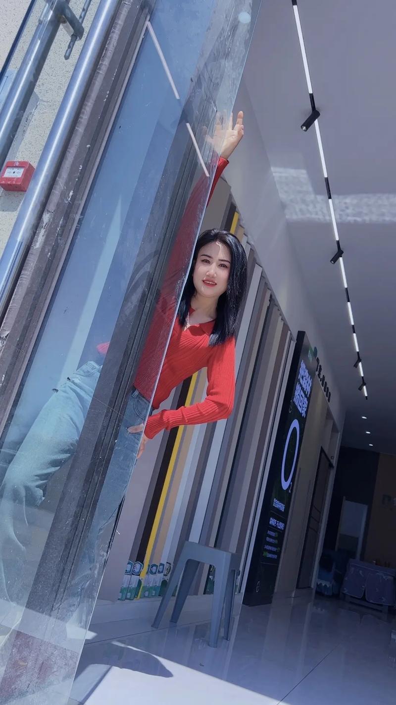 美女的奶头18的相关介绍